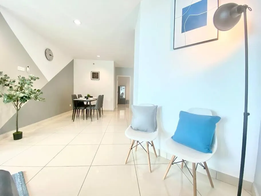 Mansion One Suites - Seaview Modern 2 Bedroom Suites George Town