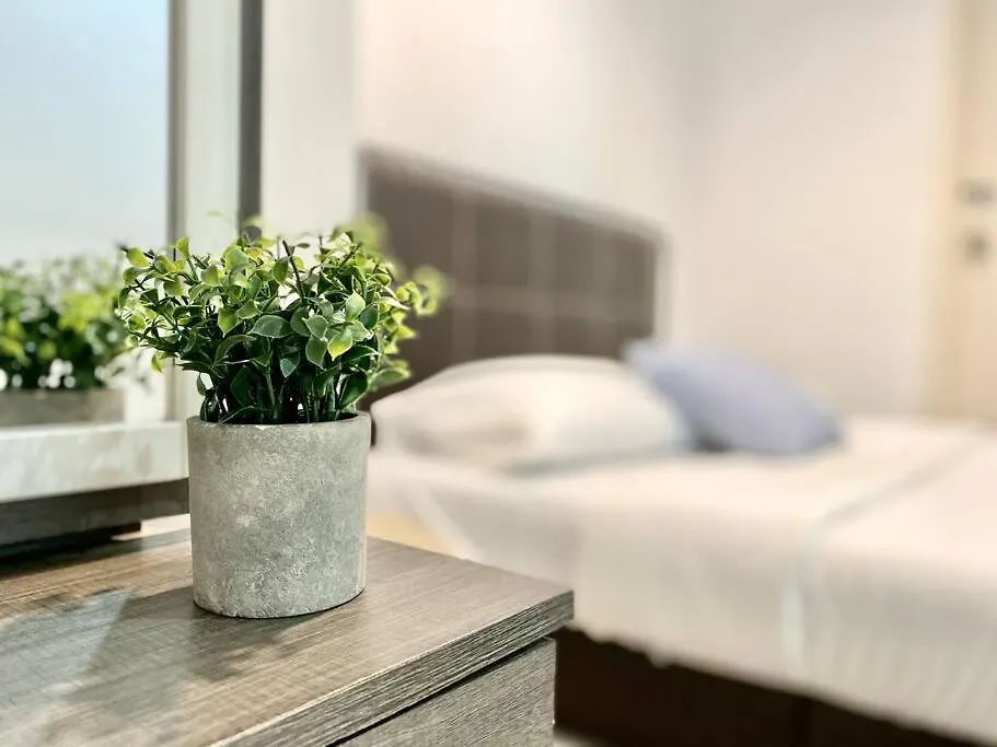 Mansion One Suites - Seaview Modern 2 Bedroom Suites George Town 0*,