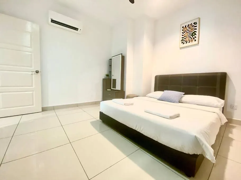 Apartment Mansion One Suites - Seaview Modern 2 Bedroom Suites George Town