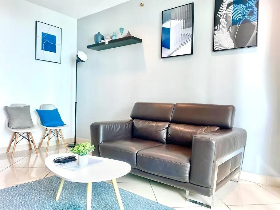 Apartment Mansion One Suites - Seaview Modern 2 Bedroom Suites George Town Malaysia
